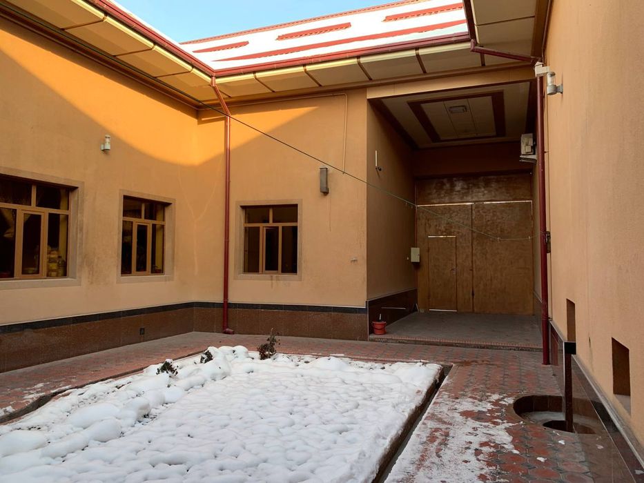 Продаю Участок Ташкент область город Ахангаран