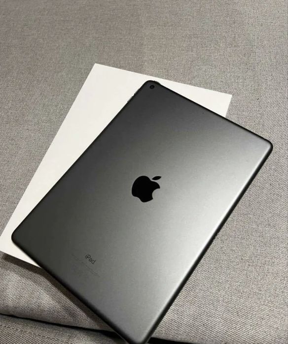 Продам ipad 2021