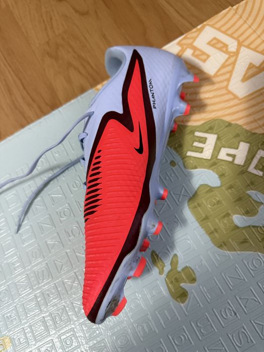 Ghete Fotbal Nike Phantom 6