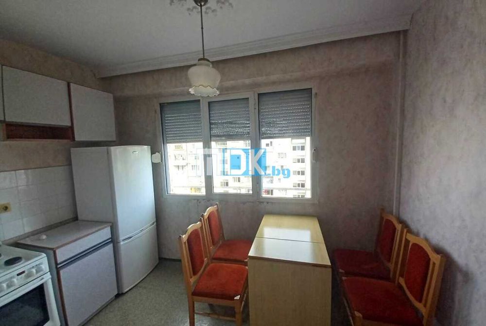 Продава се Двустаен апартамент в Пловдив, Кючук Париж - 65 кв.м за 1462 €/кв.м - Снимка #2