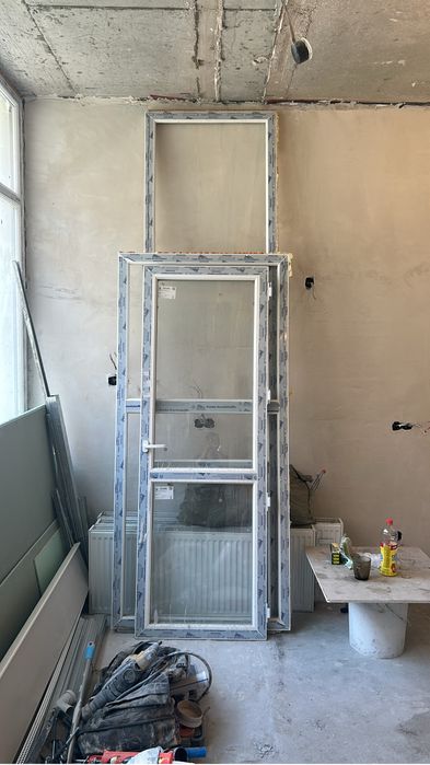 Продам пластиковые перегородки со стеклом