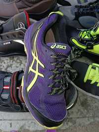 Adidasi Asics goretex 37.5