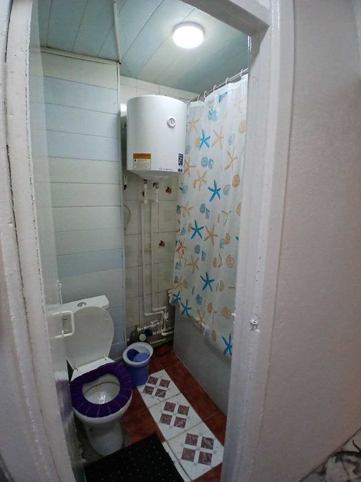 Фрунзиский Хумо клиникаси 1 хонали квартира ижарага берилади.ID: 1485