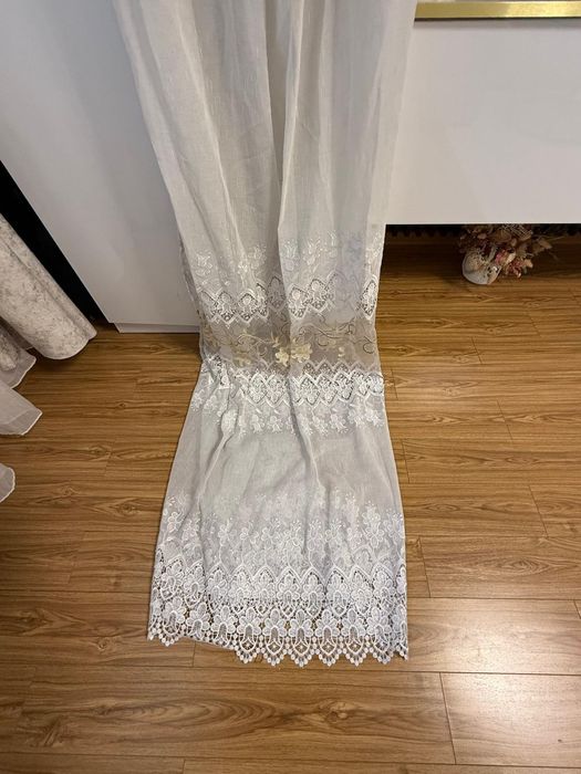 Perdele cu model crem
