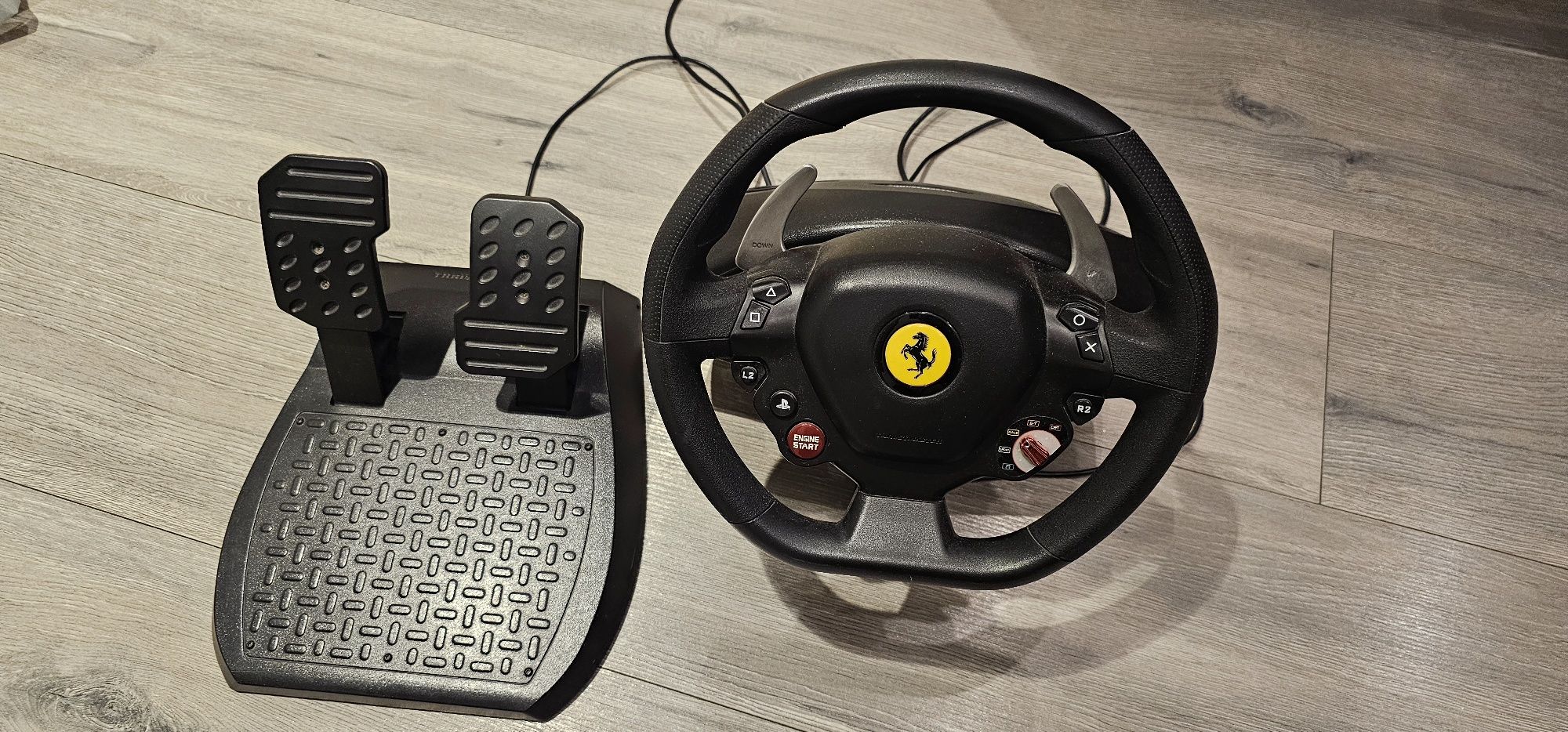 Игровой руль Thrustmaster T80