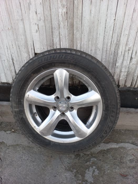 Автошины зимние. Производство Япония. BRIDCESTONF