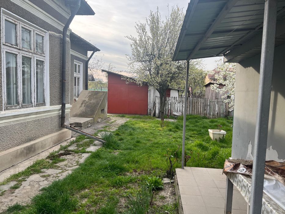 vand teren 637 mp si casa buzau