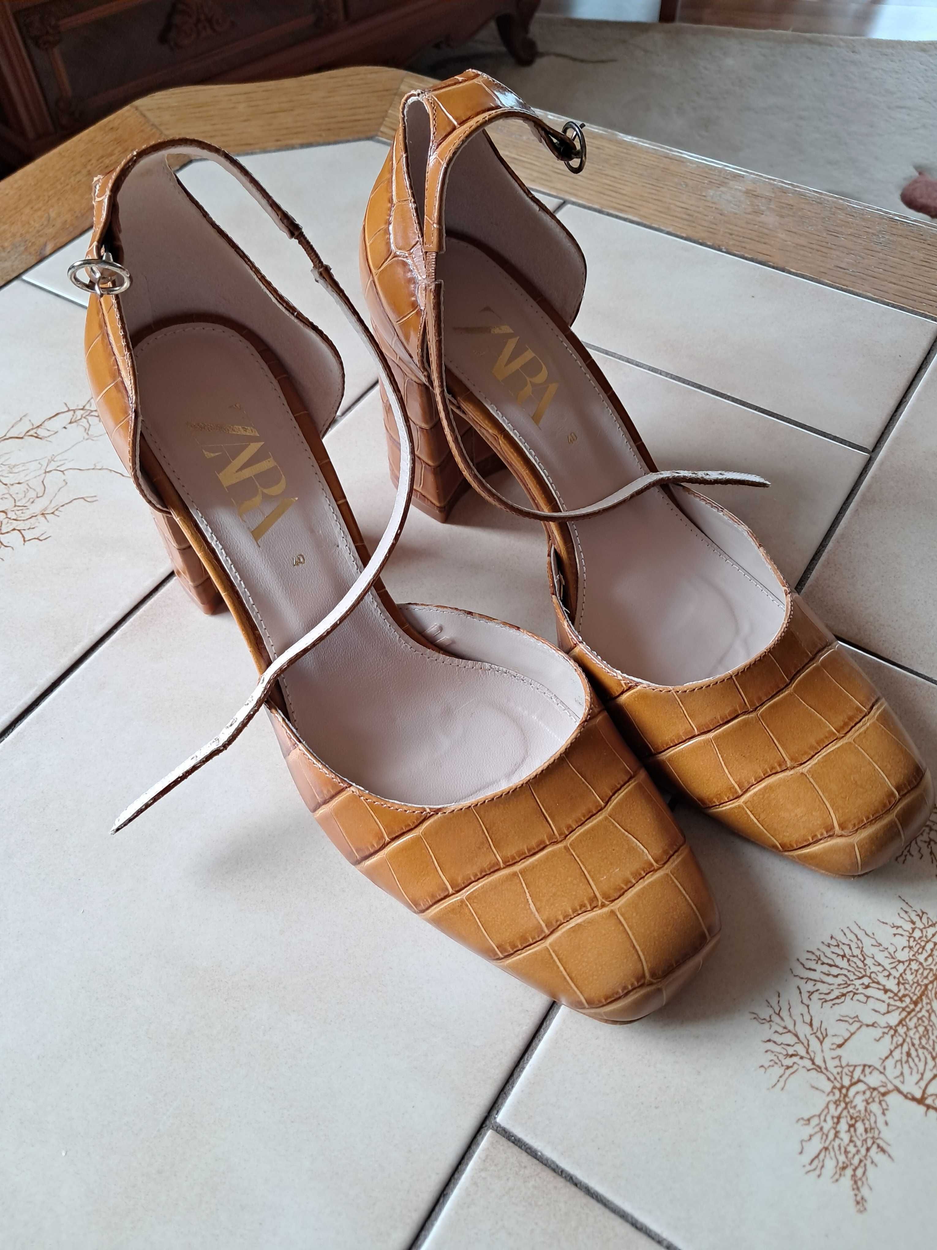 Pantofi crem Zara marime 39