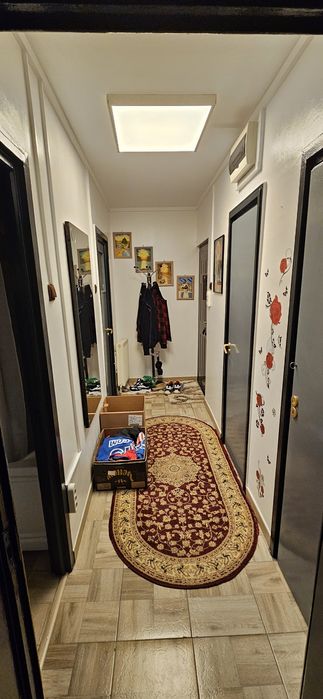 Apartament 2 camere,50m,centrala, mobilat si utilat
Apartament cu cent