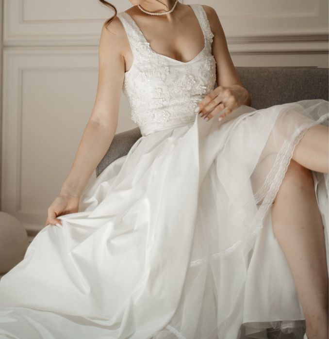 Trena detasabila rochie mireasa