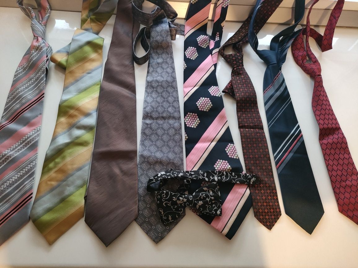 Set cravata 8 buc + papion cadou