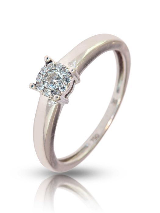 Vand 6 inele cu diamante, din aur de 18 K