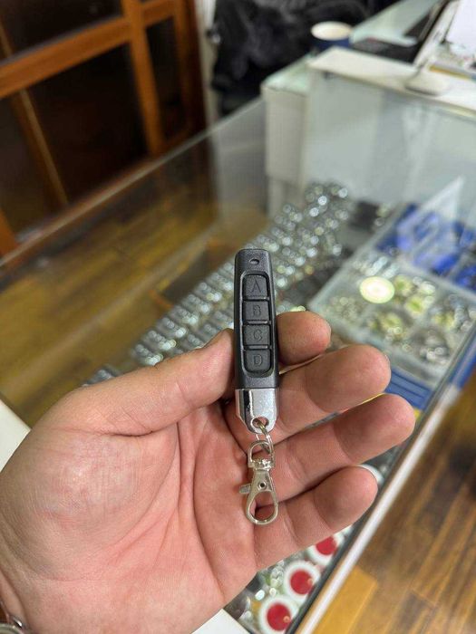 Пульт 433мгц и 315мгц для шлагбаума