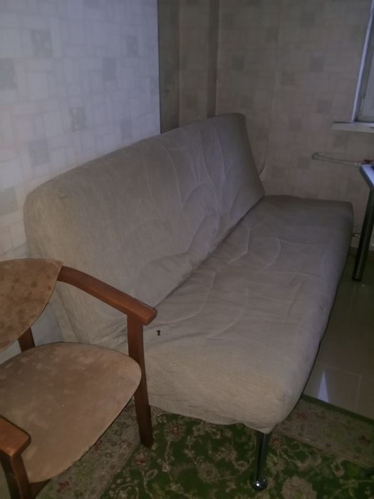 Диван раскладной/ төсек болып ашылатын диван.