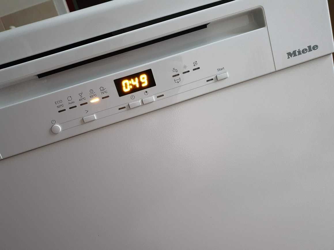 Съдомиялна Miele - Auto Open - 14 Комплекта - Свободностояща - 60см