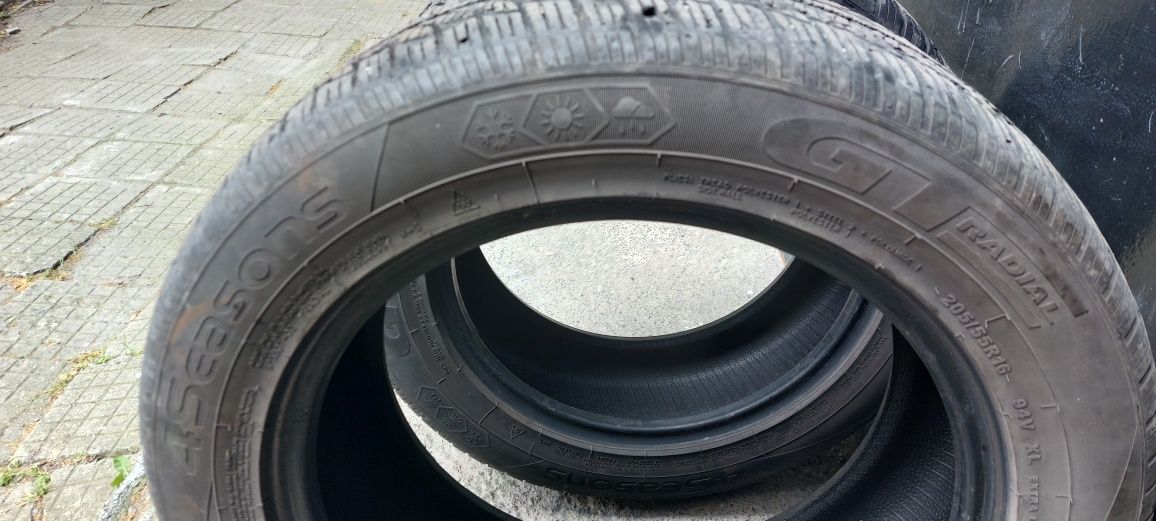 Продавам 2 бр. всесезонни гуми Radial GT 205/55/16