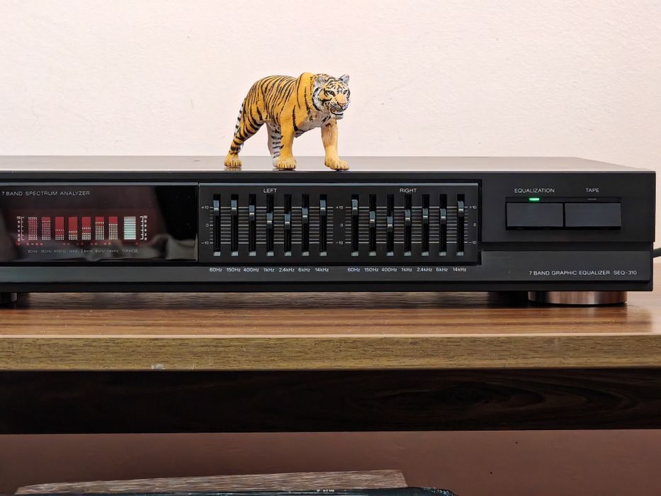 Sony SEQ-310. Egalizator. 2 × 7 benzi. Made in Japan. Preț fix !
