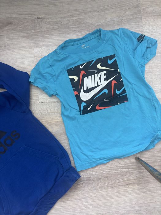 Adidas суичер ,Nike цената е за двете