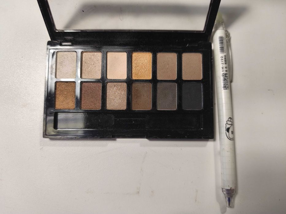 Палитри за грим , за лична и професионална употреба 2