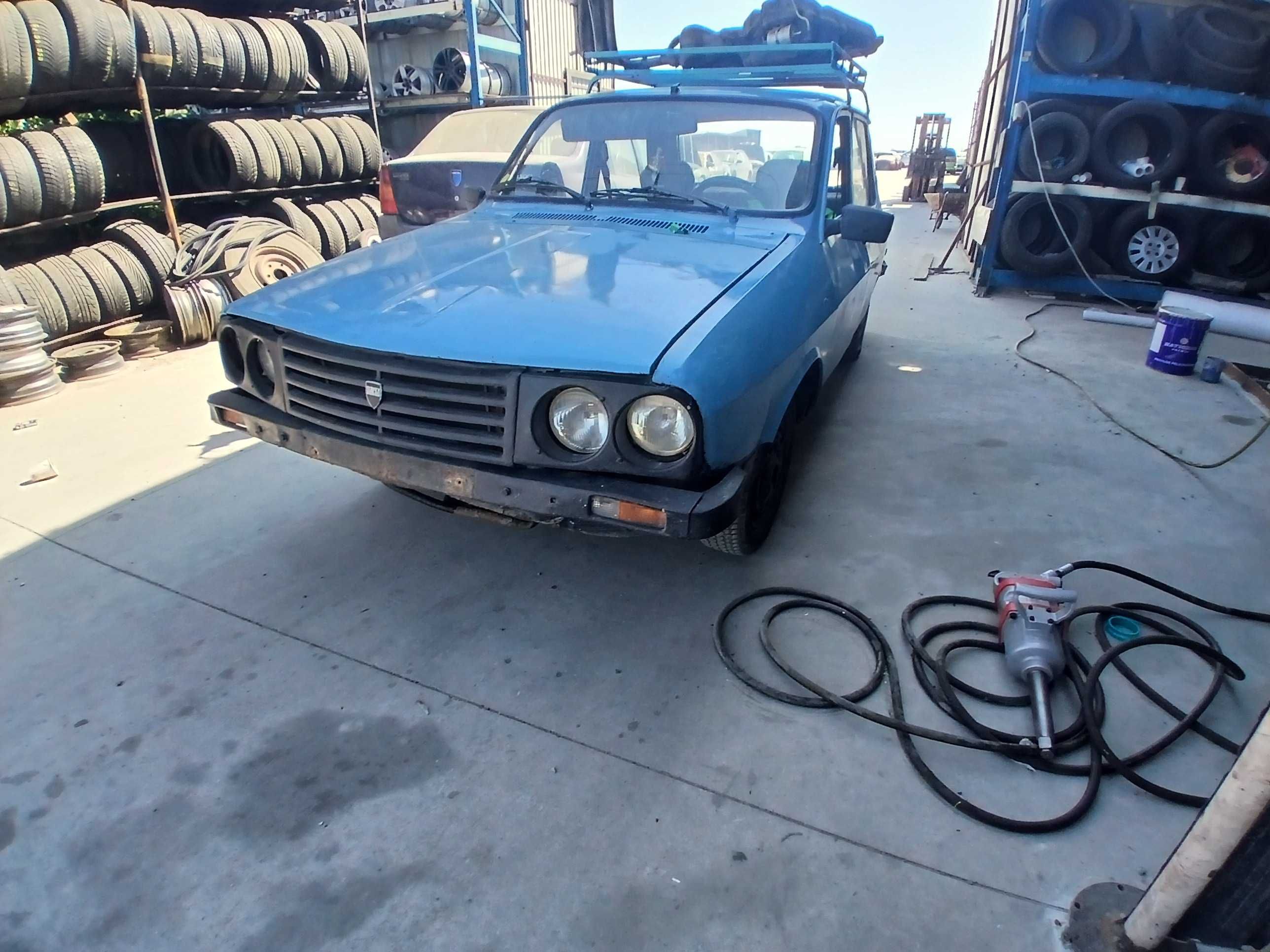 Dezmembram dacia 1310 bleu mamaia