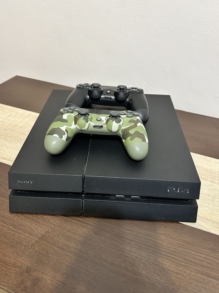 Consola Sony PlayStation 4 PS4 1TB + 2 Controller