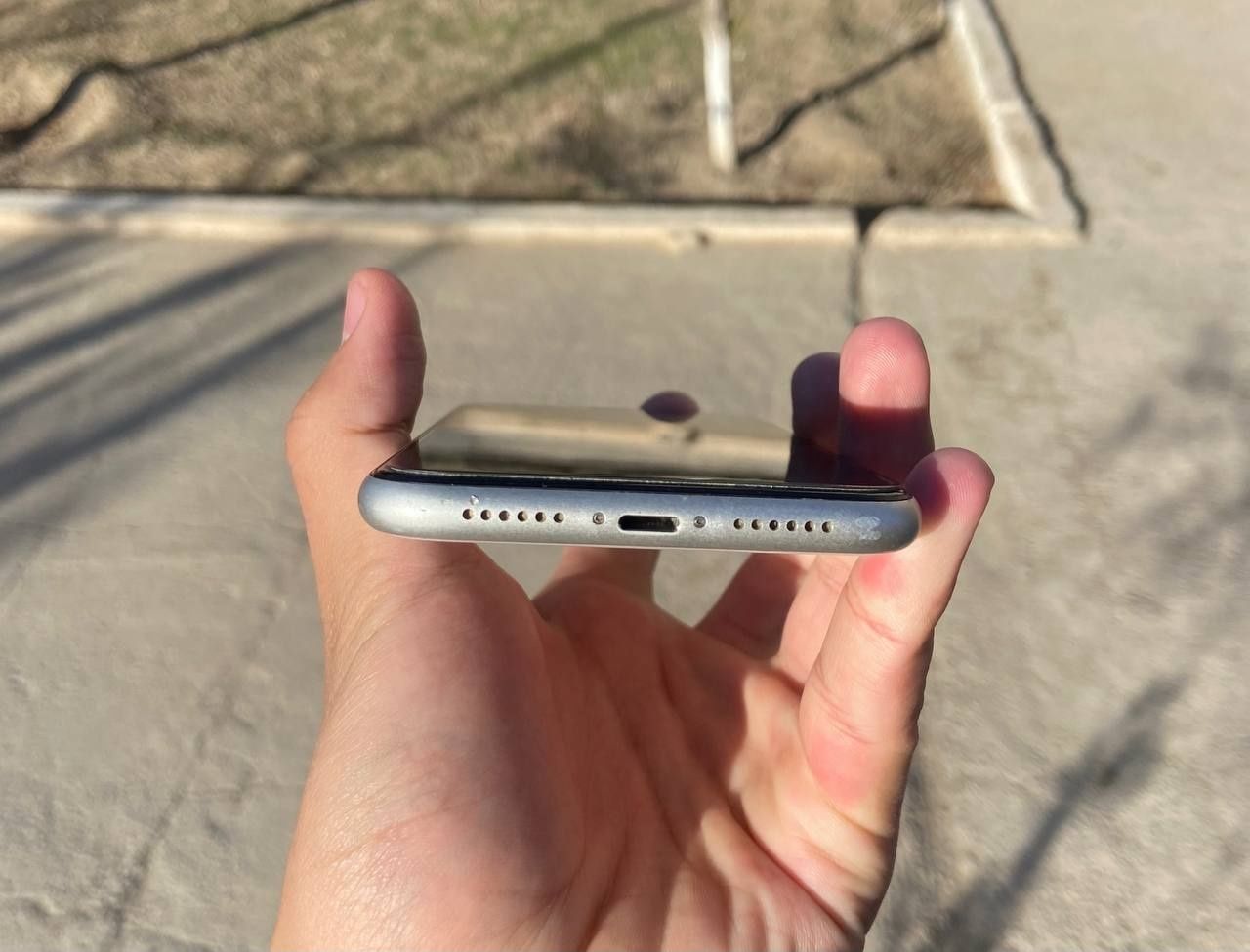Iphone 11 128gb holati ideal
