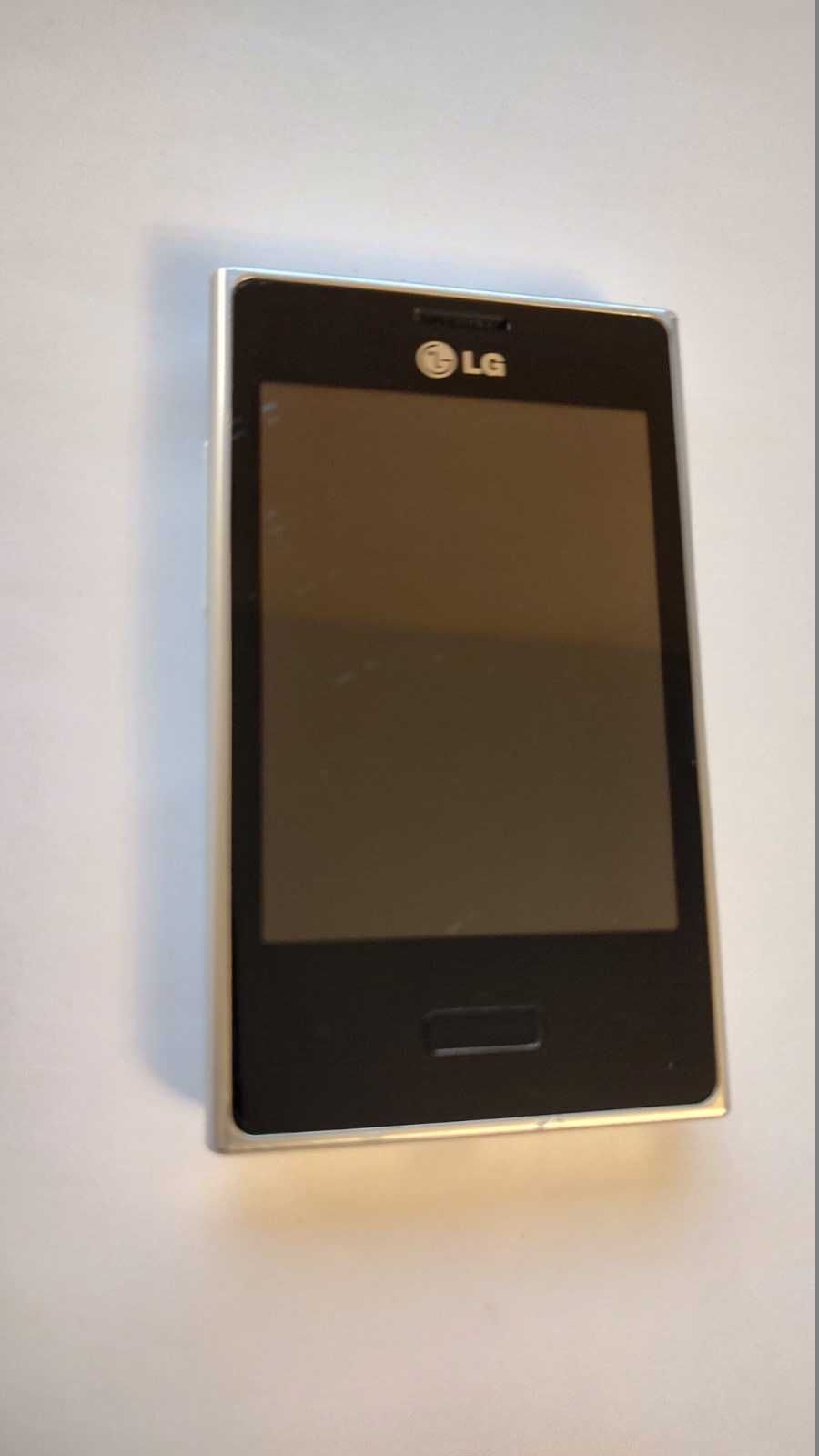 Продавам LG-E400