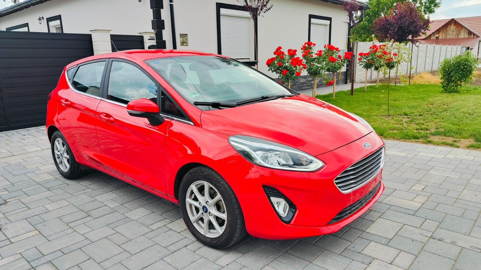 Ford fiesta ecoboost HIBRID 2020