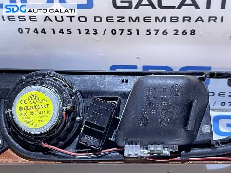 Bandou Ornament Trim cu Tweeter Usa Portiera Dreapta Fata VW Phaeton 2002 - 2010 Cod Cod 3D0867410R 3D0867102N