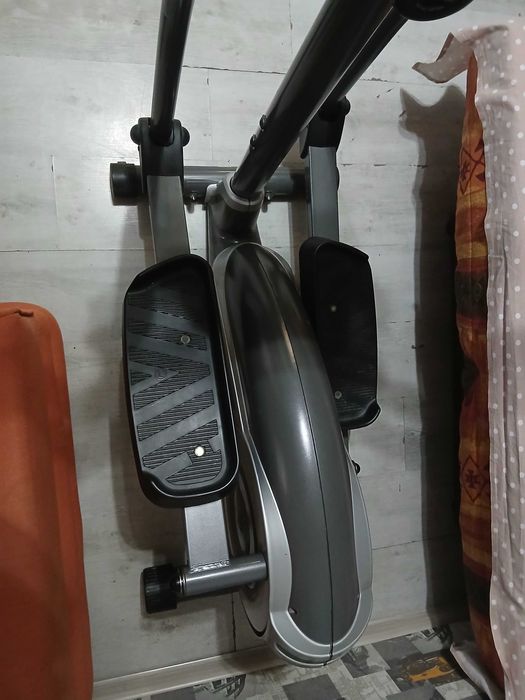 Кростренажор E_Strider BE6910D