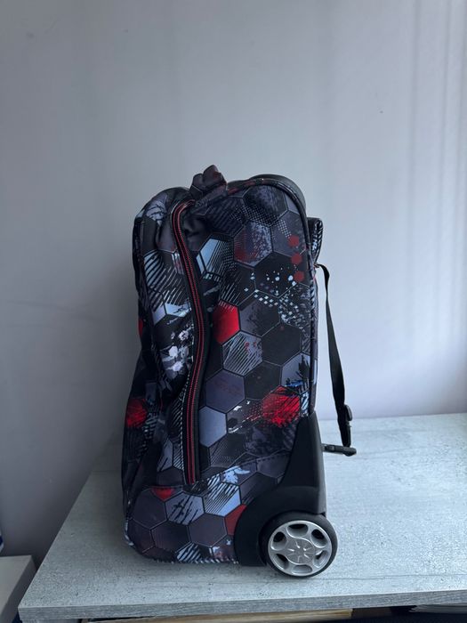 Ученическа раница на колела Coolpack - Compact -