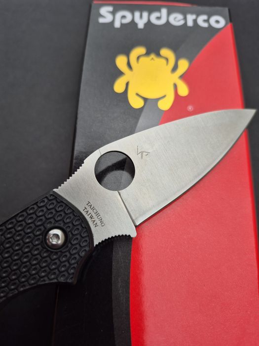 Сгъваем нож Spyderco Chaparral Lightweight Lockback C152PGY