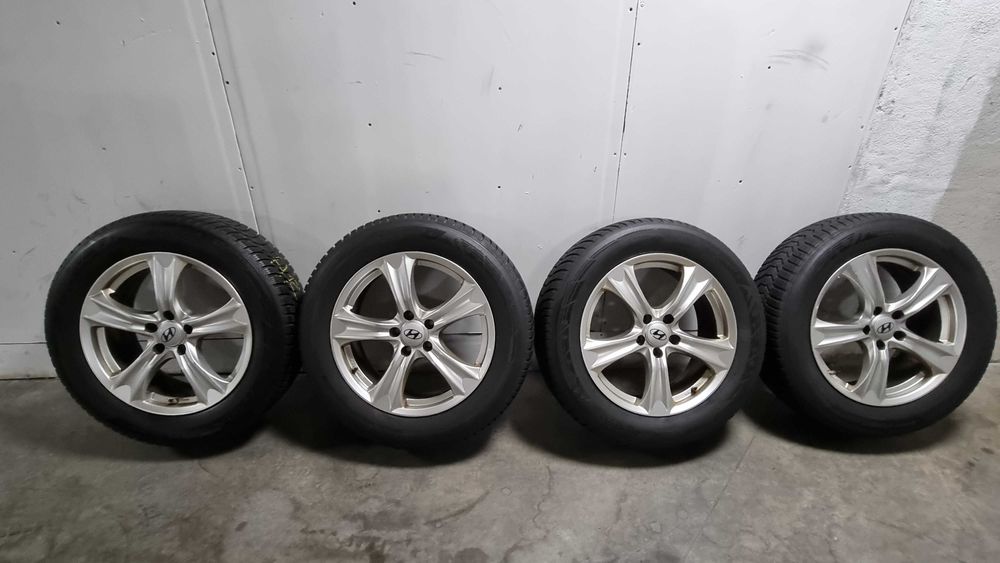 Jante aliaj Hyundai Santa Fe 3 + Cauciucuri de iarna Hankook