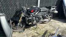 Motocicleta honda cbr an 2006 ( avariata)