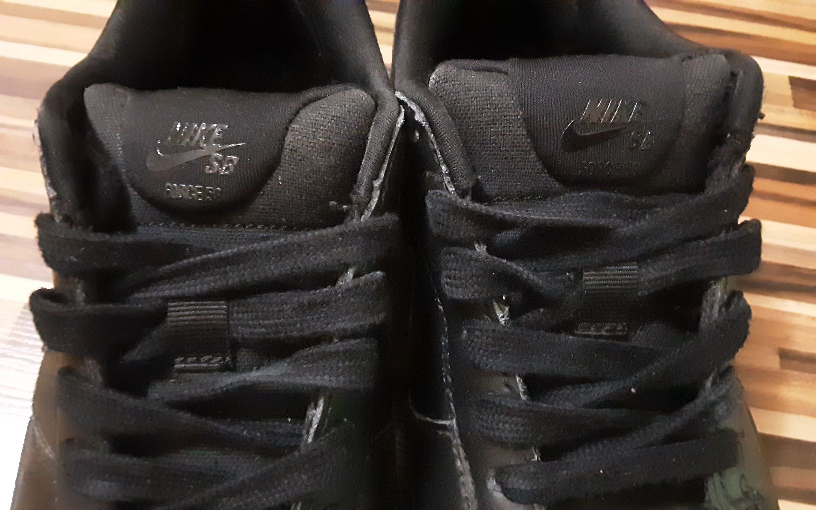 (39) NIKE SB force 58 premium