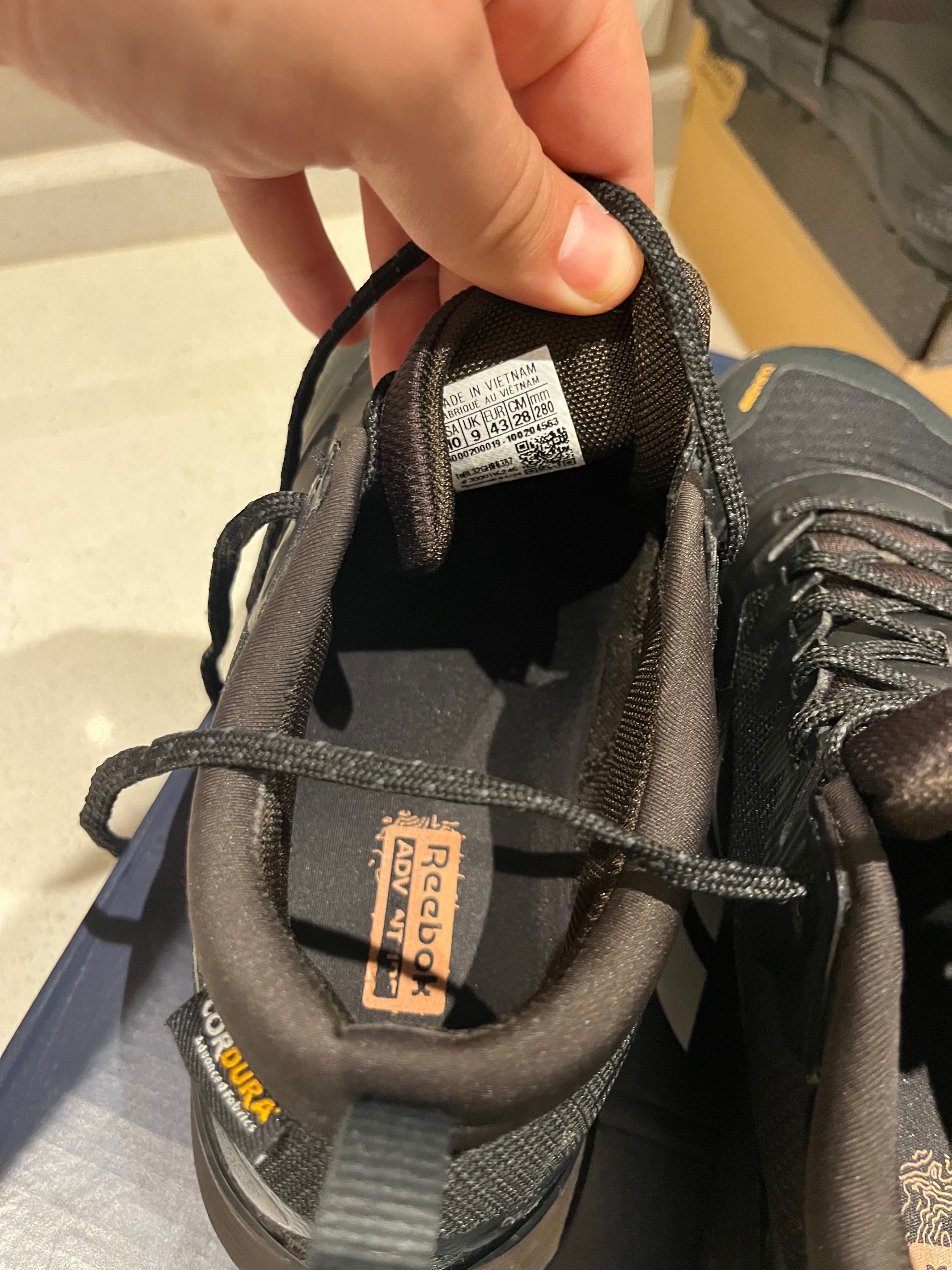 Reebok Cordura  обувки