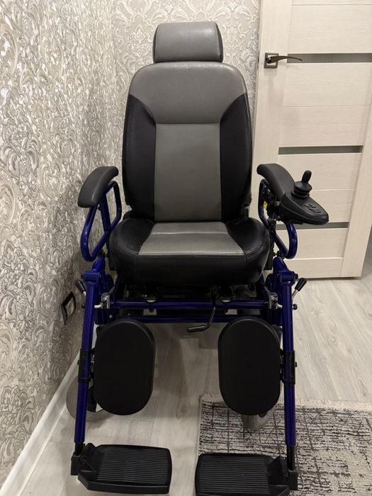 инвалидная коляска