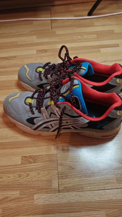 Asics adidași multicolori