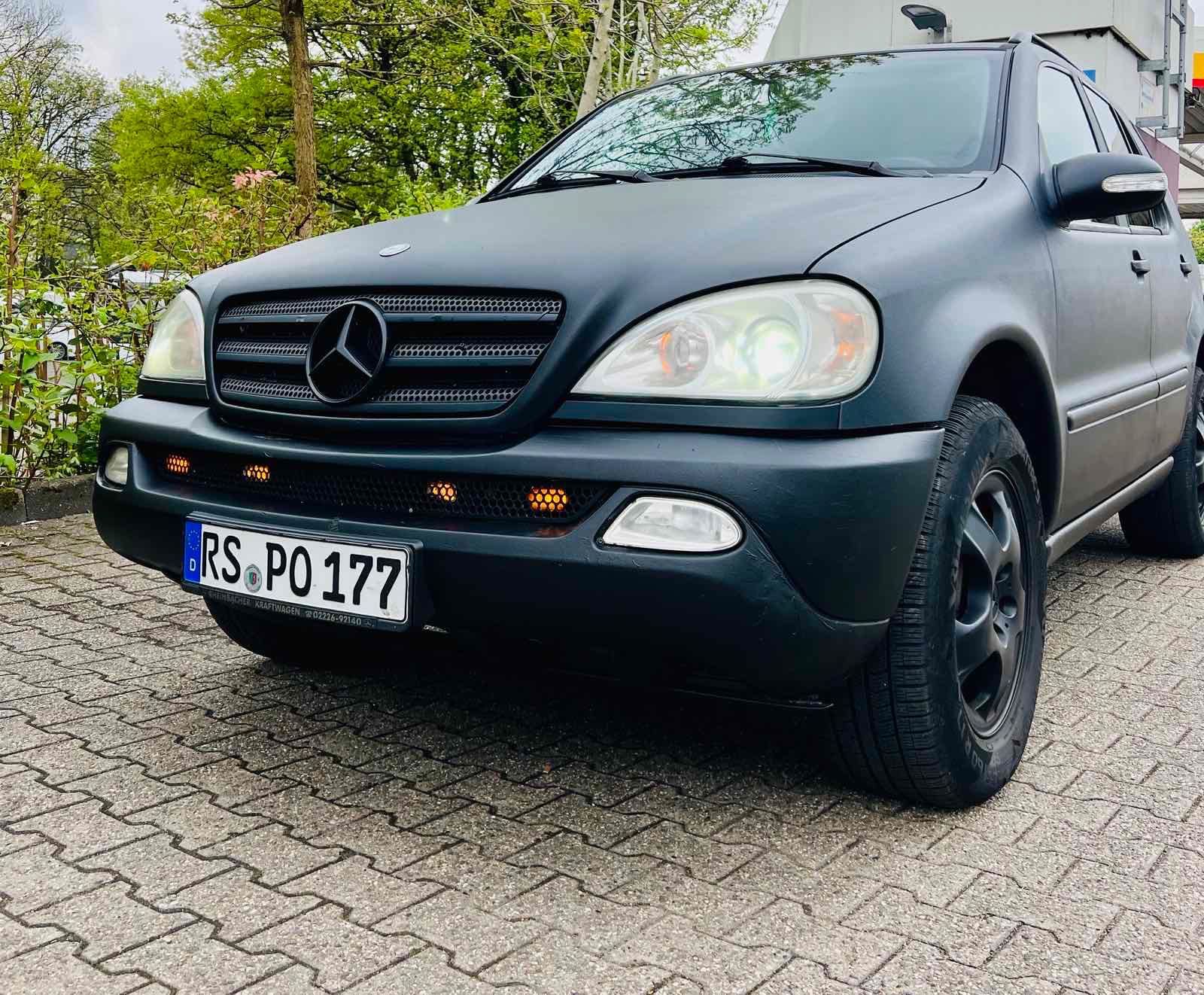 Продавам Мерцедес ML 270