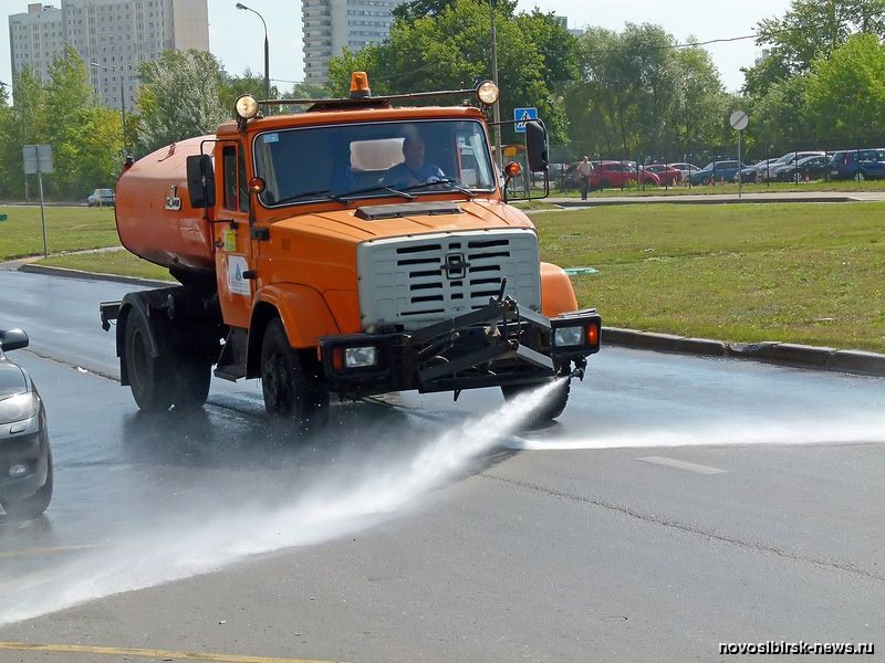 Услуги поливомоечной машины Водавоз