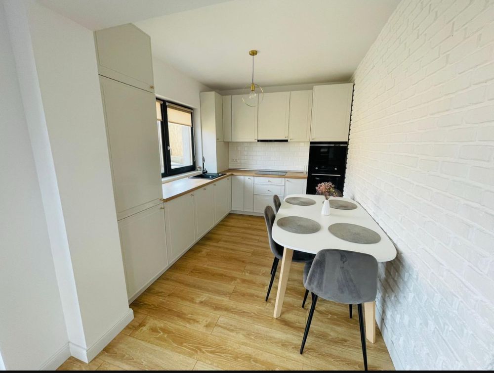Inchiriez apartament in regim airbnb