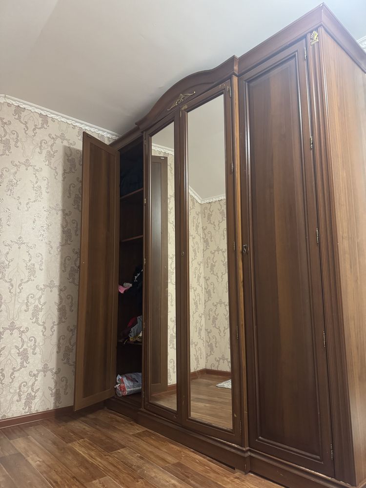 Шкаф 2 метра дуб Россиский