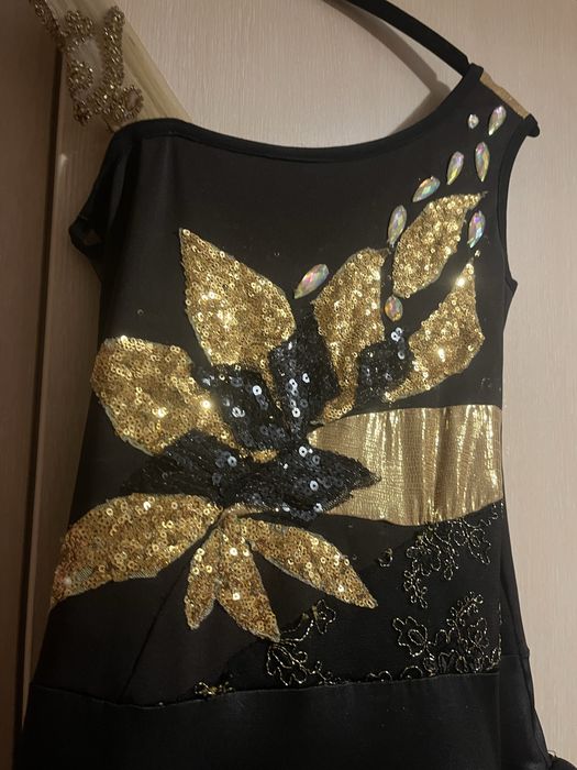 Рокля за спортни танци