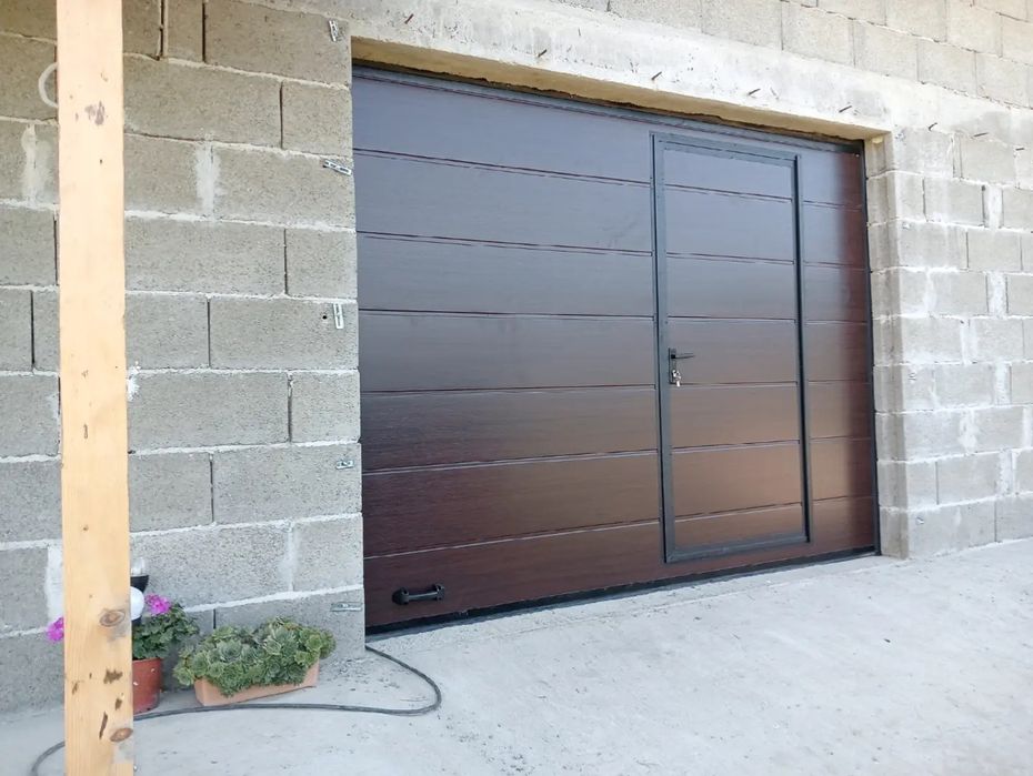 Uși de garaj și automatizări porti