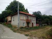 продавам къща в село Радювене