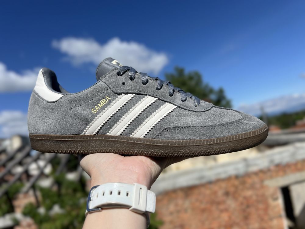 Adidas Originals Samba Medium Lead Chalk Matte Gold — номер 43 1/3