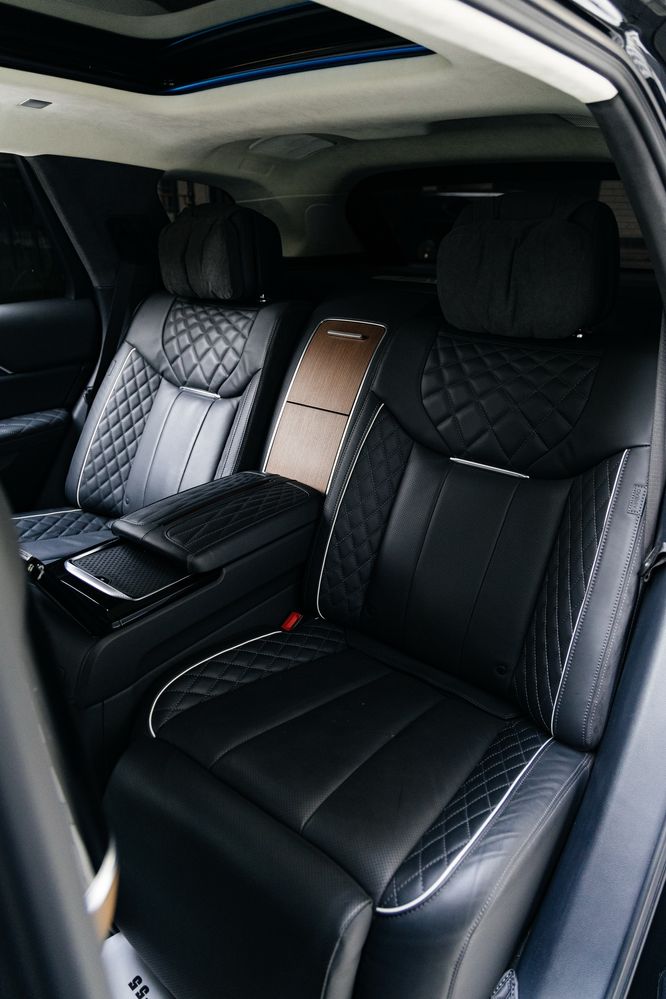 Hongqi E-HS9 eng yaxshi sifat va narxlar faqat Premier Motorsda