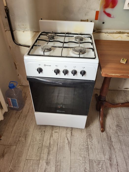 Газовая плита Estrada