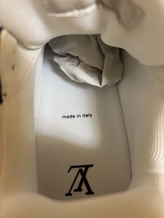 LV Trainers Black White 44