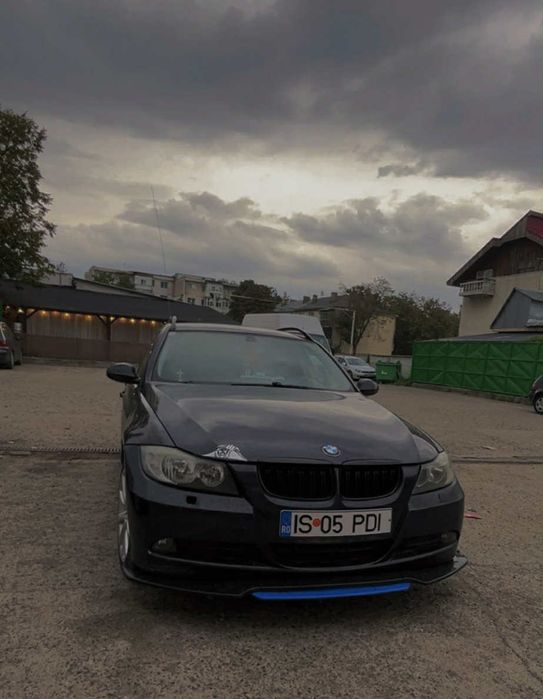 Vând bmw e91 2.0 150cp